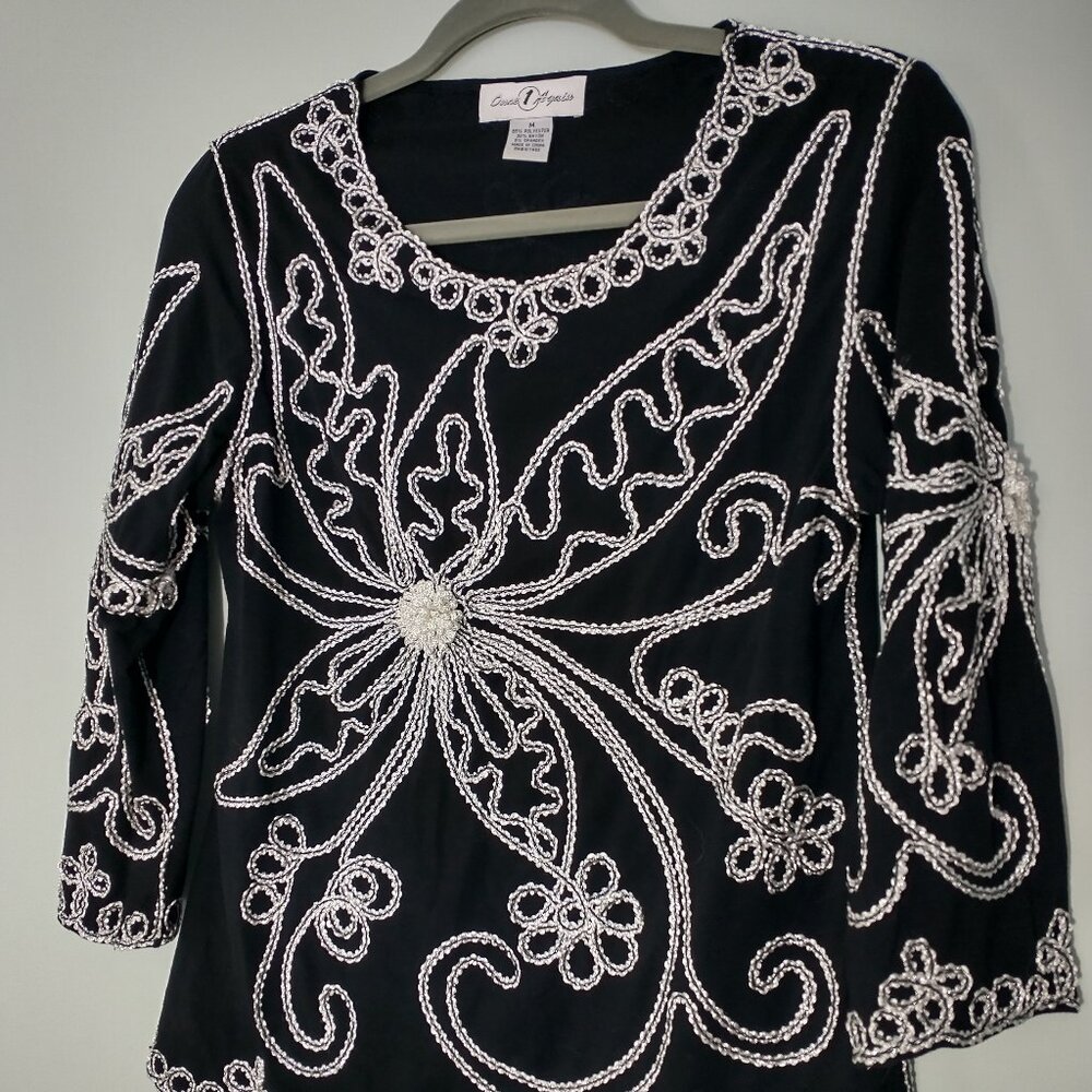 Once Again Blouse with Embroidered Accents Size M